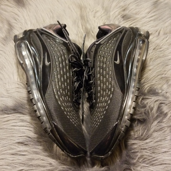 air max deluxe black bronze